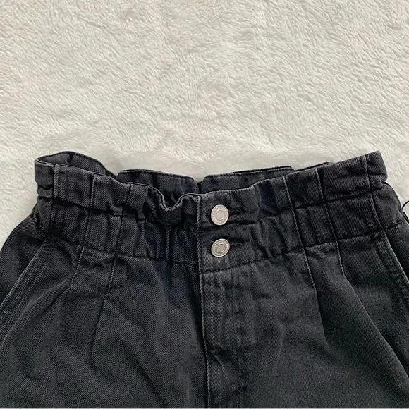 DYNAMITE | Black denim paper bag shorts - Picture 3 of 6